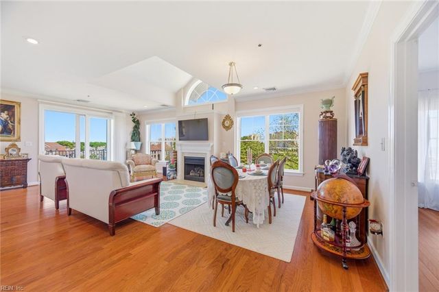 400 Rudee Point Rd Apt 307, Virginia Beach, VA 23451