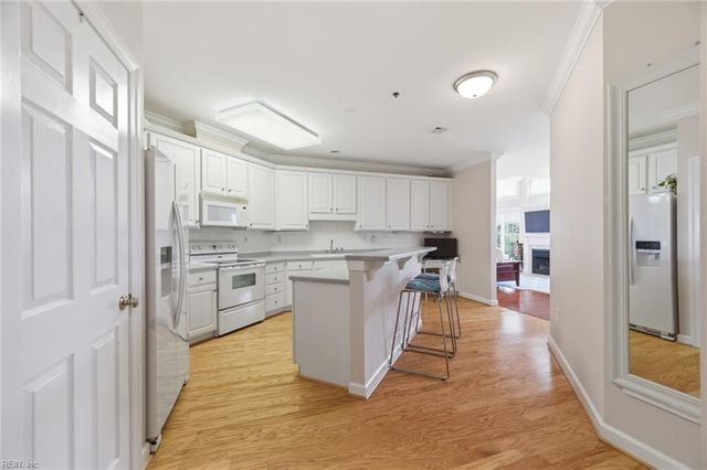 400 Rudee Point Rd Apt 307, Virginia Beach, VA 23451