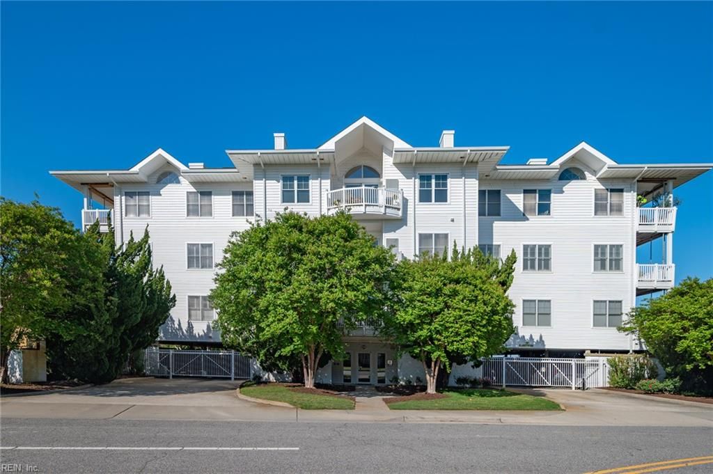 400 Rudee Point Rd Apt 307, Virginia Beach, VA 23451