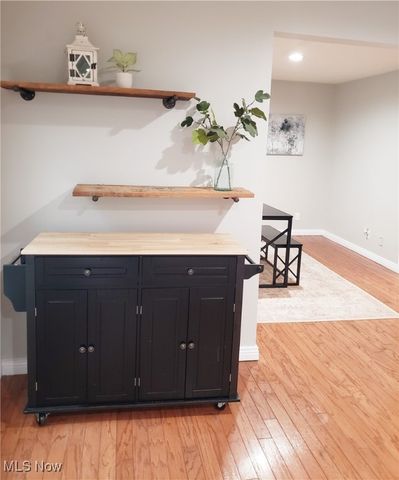 1310 Oxbow Road, Belpre, OH 45714