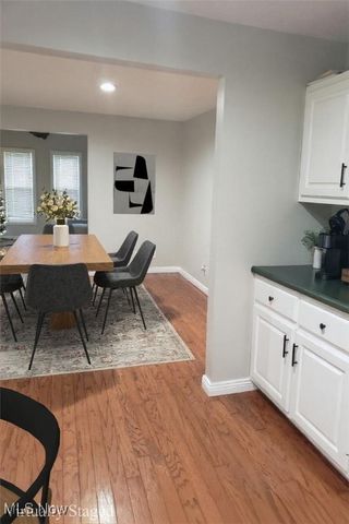 1310 Oxbow Road, Belpre, OH 45714