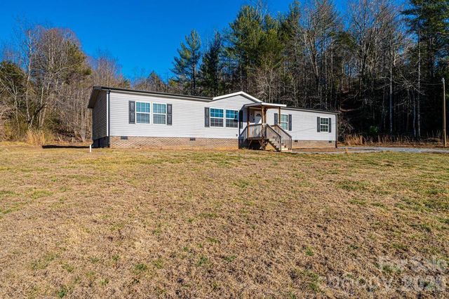 1070 Cottrell Hill Road, Lenoir, NC 28645