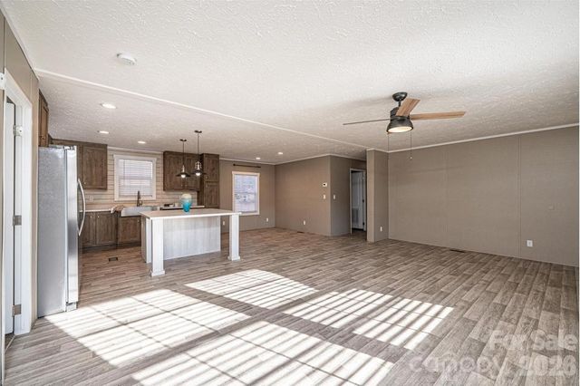 1070 Cottrell Hill Road, Lenoir, NC 28645