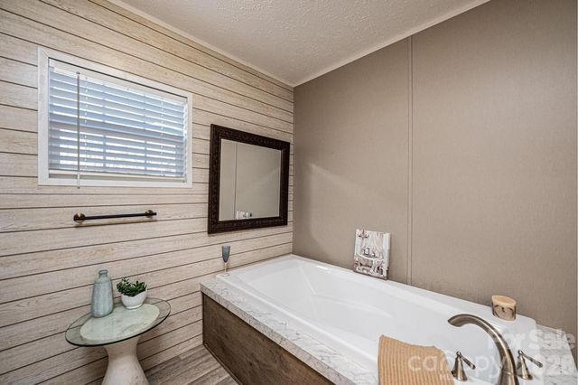 1070 Cottrell Hill Road, Lenoir, NC 28645