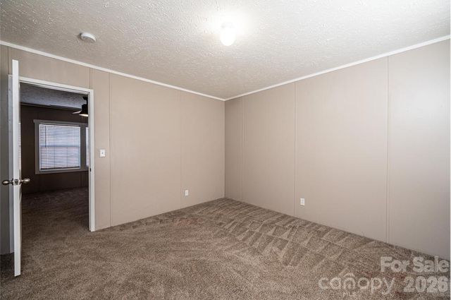 1070 Cottrell Hill Road, Lenoir, NC 28645