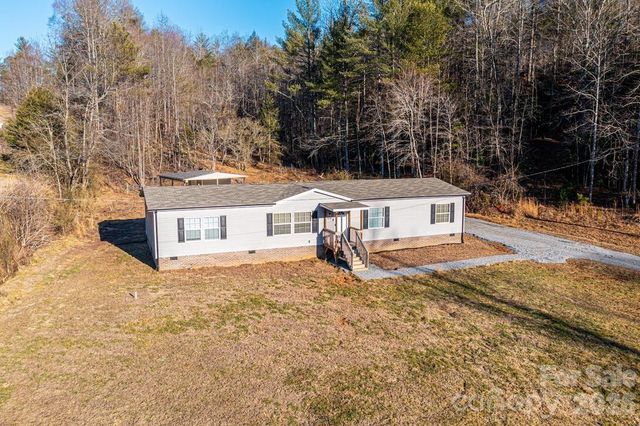 1070 Cottrell Hill Road, Lenoir, NC 28645