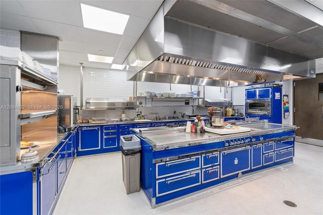 9349 Collins Avenue 1004, Surfside, FL 33154
