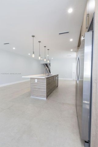 619 NE 14th Avenue, Fort Lauderdale, FL 33304