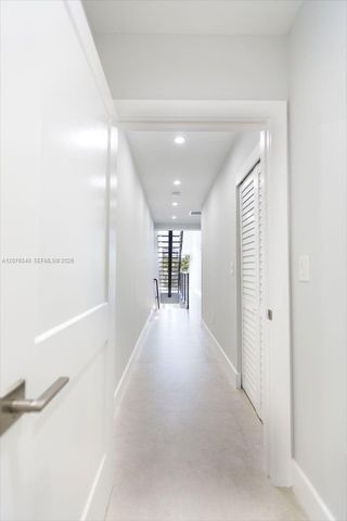 619 NE 14th Avenue, Fort Lauderdale, FL 33304