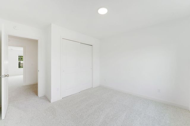 11124 203rd Street W, Lakeville, MN 55044