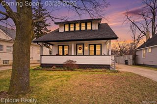 21416 Roosevelt Avenue, Farmington Hills, MI 48336