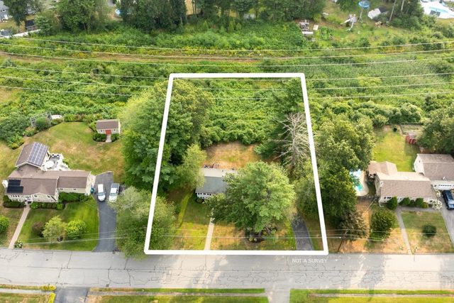 20 Robinhood Lane, Billerica, MA 01821