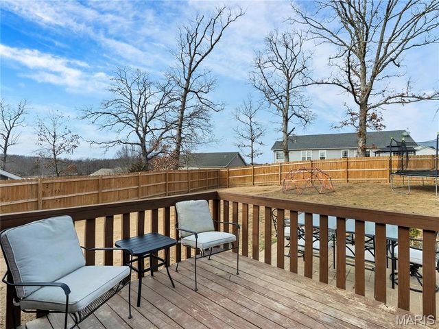 555 Mulligan Court, St Clair, MO 63077