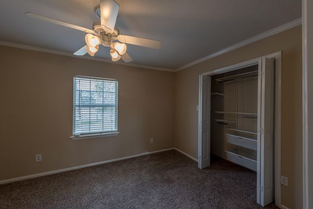 293 Pelican Street, Magnolia, TX 77355