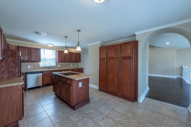 293 Pelican Street, Magnolia, TX 77355