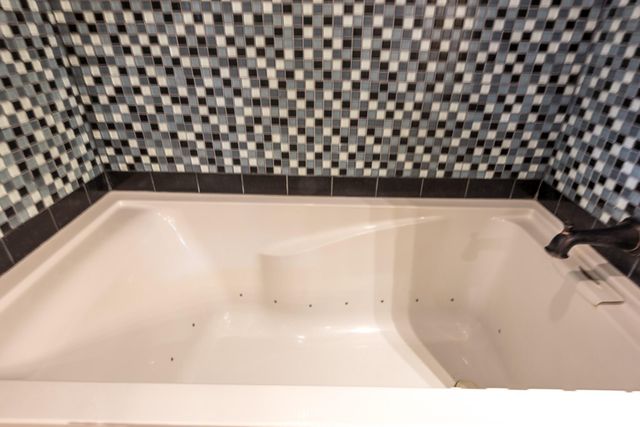 293 Pelican Street, Magnolia, TX 77355