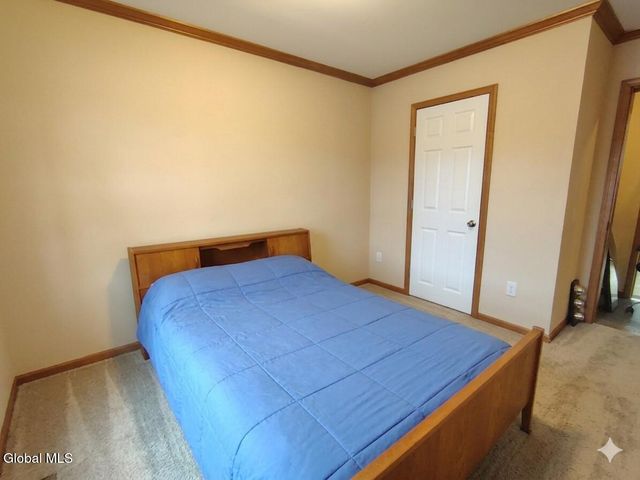 589 1st Avenue, Troy, NY 12182