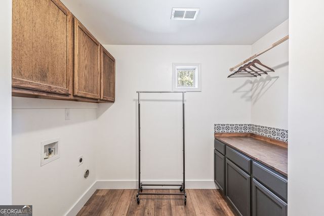 38 Harris Court, Newnan, GA 30263