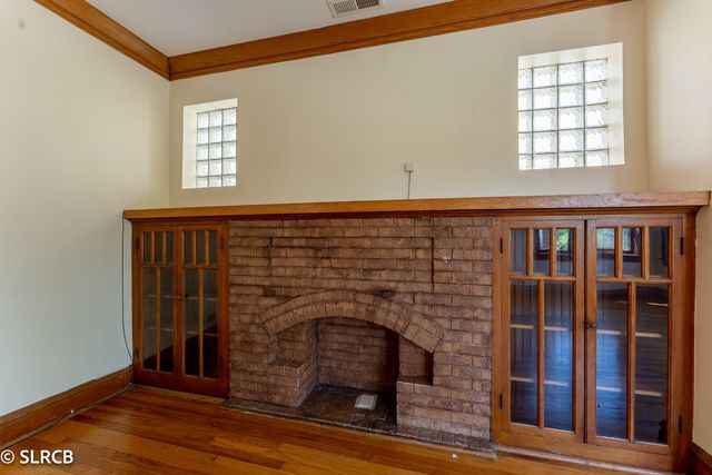 5325 W MONTROSE Avenue 2, Chicago, IL 60641