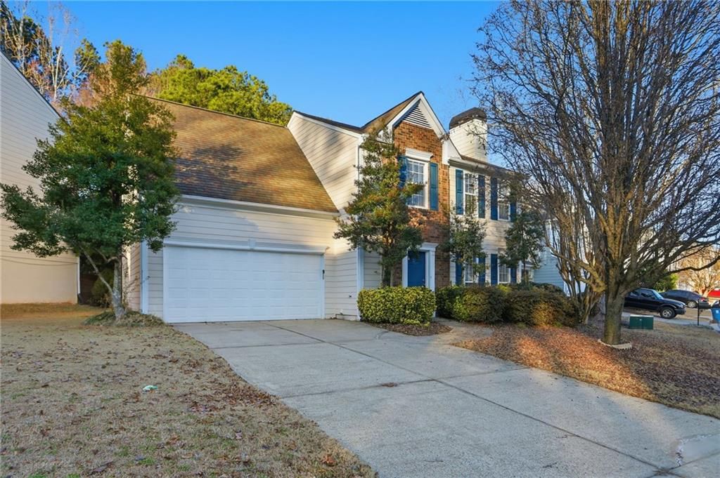 Image 1 of property listing at 2250 Winthrope Way Drive, Alpharetta, GA 30009