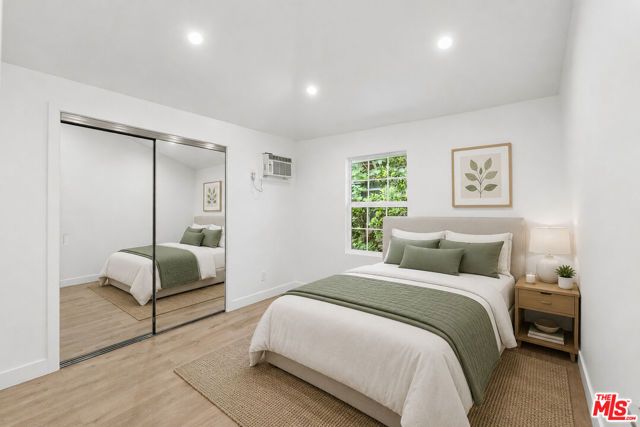 408 N La Fayette Park Place, Los Angeles, CA 90026