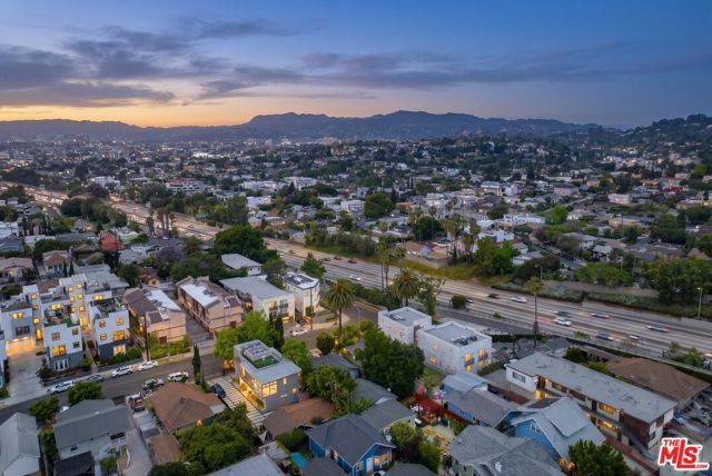 408 N La Fayette Park Place, Los Angeles, CA 90026