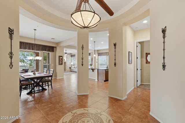 13050 W Pinnacle Vista Drive W, Peoria, AZ 85383