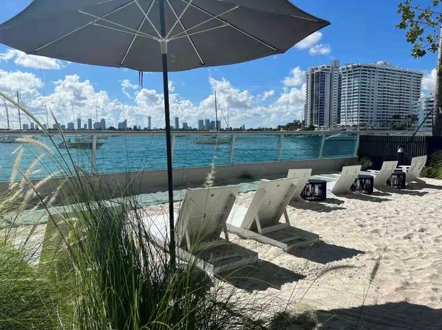 1500 Bay Road 364, Miami Beach, FL 33139