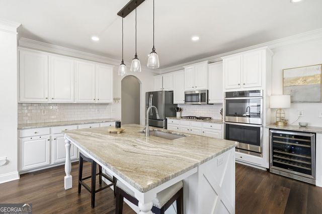 11 Rock Ridge Court SE, Cartersville, GA 30120