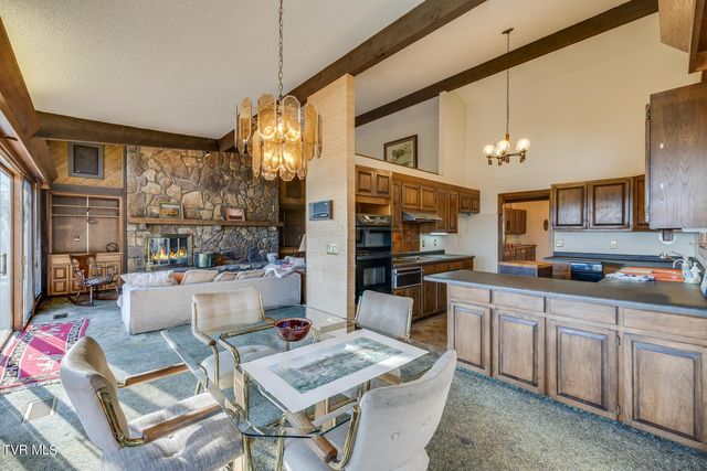 1734 Crockett Ridge, Bristol, VA 24201