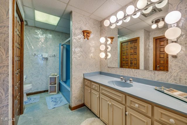1734 Crockett Ridge, Bristol, VA 24201