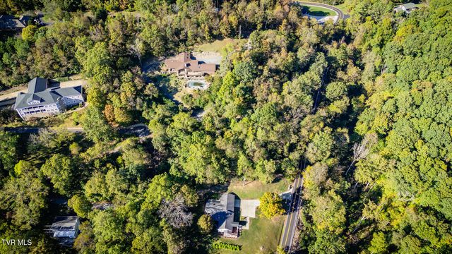 1734 Crockett Ridge, Bristol, VA 24201