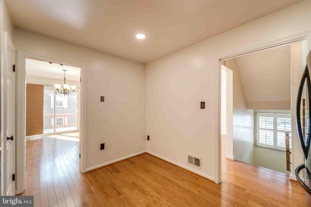 7713 BRISTOL SQUARE CT, Springfield, VA 22153