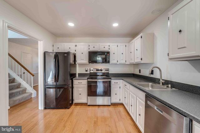 7713 BRISTOL SQUARE CT, Springfield, VA 22153