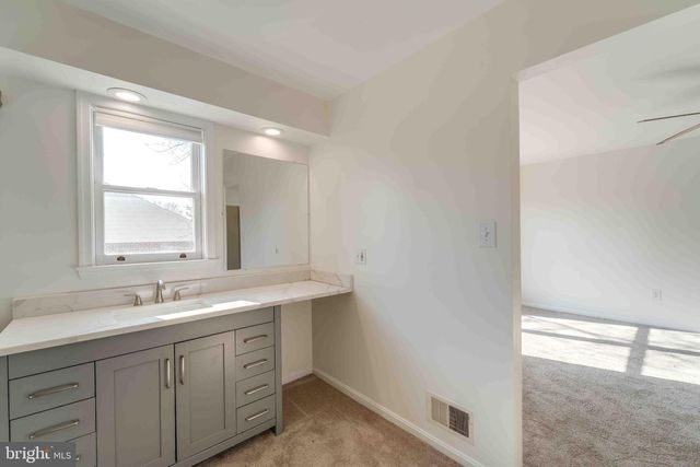 7713 BRISTOL SQUARE CT, Springfield, VA 22153