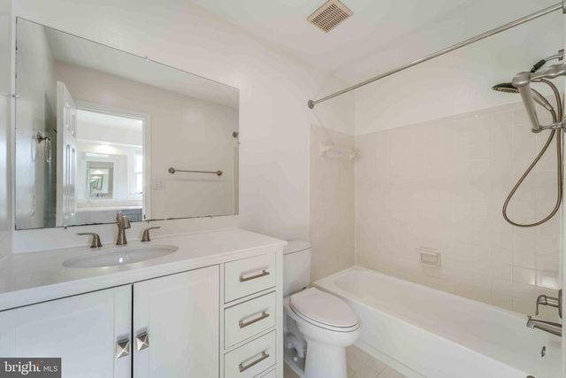 7713 BRISTOL SQUARE CT, Springfield, VA 22153