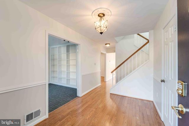 7713 BRISTOL SQUARE CT, Springfield, VA 22153