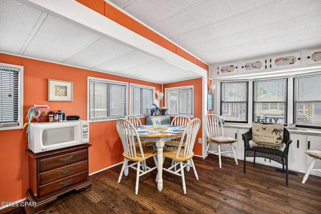 Image 7 of property listing at 287 Tarpon Drive, Panama City Beach, FL 32408