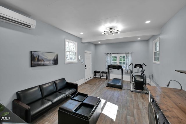 5920 Whittier Drive, Raleigh, NC 27609