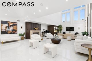 53 Murray Street # 1, New York City, NY 10007