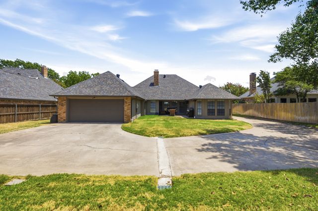 11 Edgemere Drive, Trophy Club, TX 76262