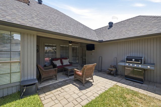11 Edgemere Drive, Trophy Club, TX 76262
