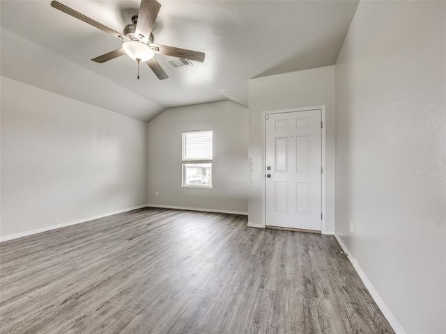 215 Waterside Drive, Newcastle, OK 73065