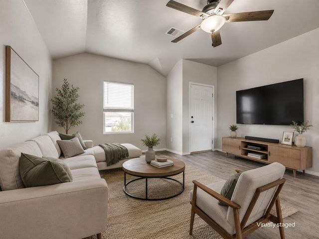 215 Waterside Drive, Newcastle, OK 73065