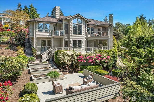 11257 NE 37th Place, Bellevue, WA 98004