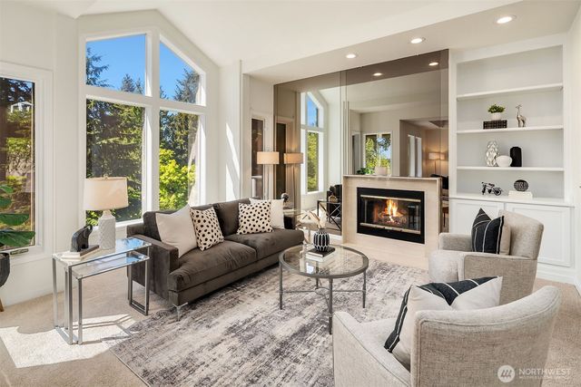 11257 NE 37th Place, Bellevue, WA 98004