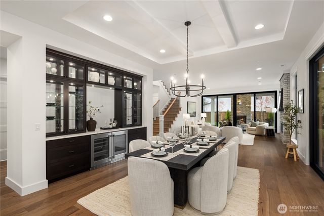 13988 SE 5th Street, Bellevue, WA 98005