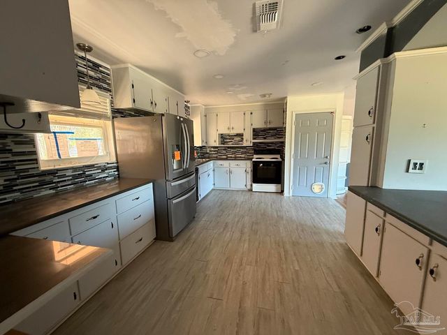 499 N 70th Ave, Pensacola, FL 32506