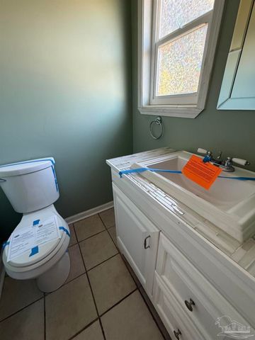 499 N 70th Ave, Pensacola, FL 32506