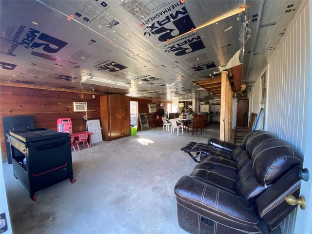 3147 Golfcrest Boulevard, Houston, TX 77087